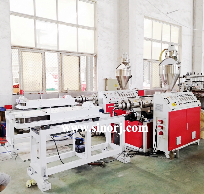 波紋管生產線試機成功準備發(fā)貨